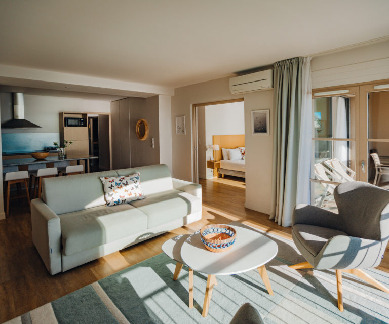Hotel 4 étoiles La Villa Douce Chambres & Suites vue mer - Appartement room saint tropez